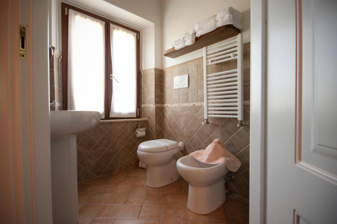 Agriturismo Vecchio Gelso Ortezzano المظهر الخارجي الصورة